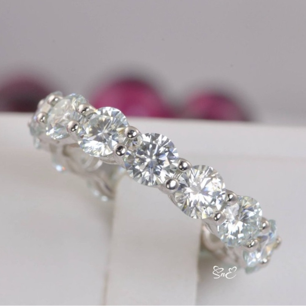 Certified Moissanite Diamond Eternity Ring Wedding Band 5mm 7 Ct, sz 7